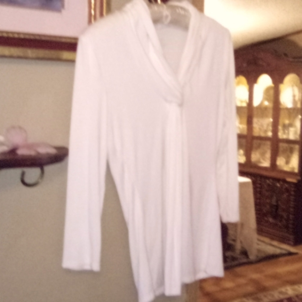 Cute knit top by Grace size XS